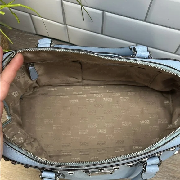 Michael Kors Sky Blue Tote - Picture 4 of 14